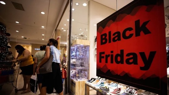 Às vésperas da Black Friday 2025, vendas sobem 22% no comércio, aponta Itaú Unibanco Às vésperas da Black Friday 2025, vendas sobem 22% no comércio, aponta Itaú Unibanco